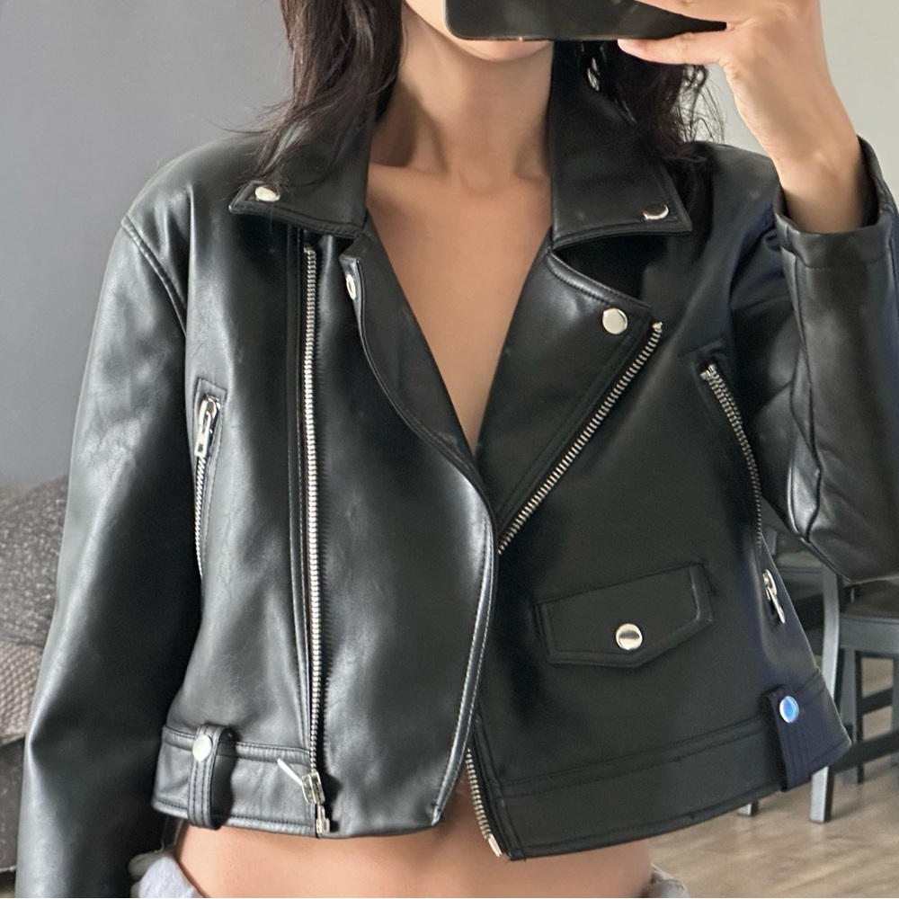 TOPSHOP LEATHER JACKET